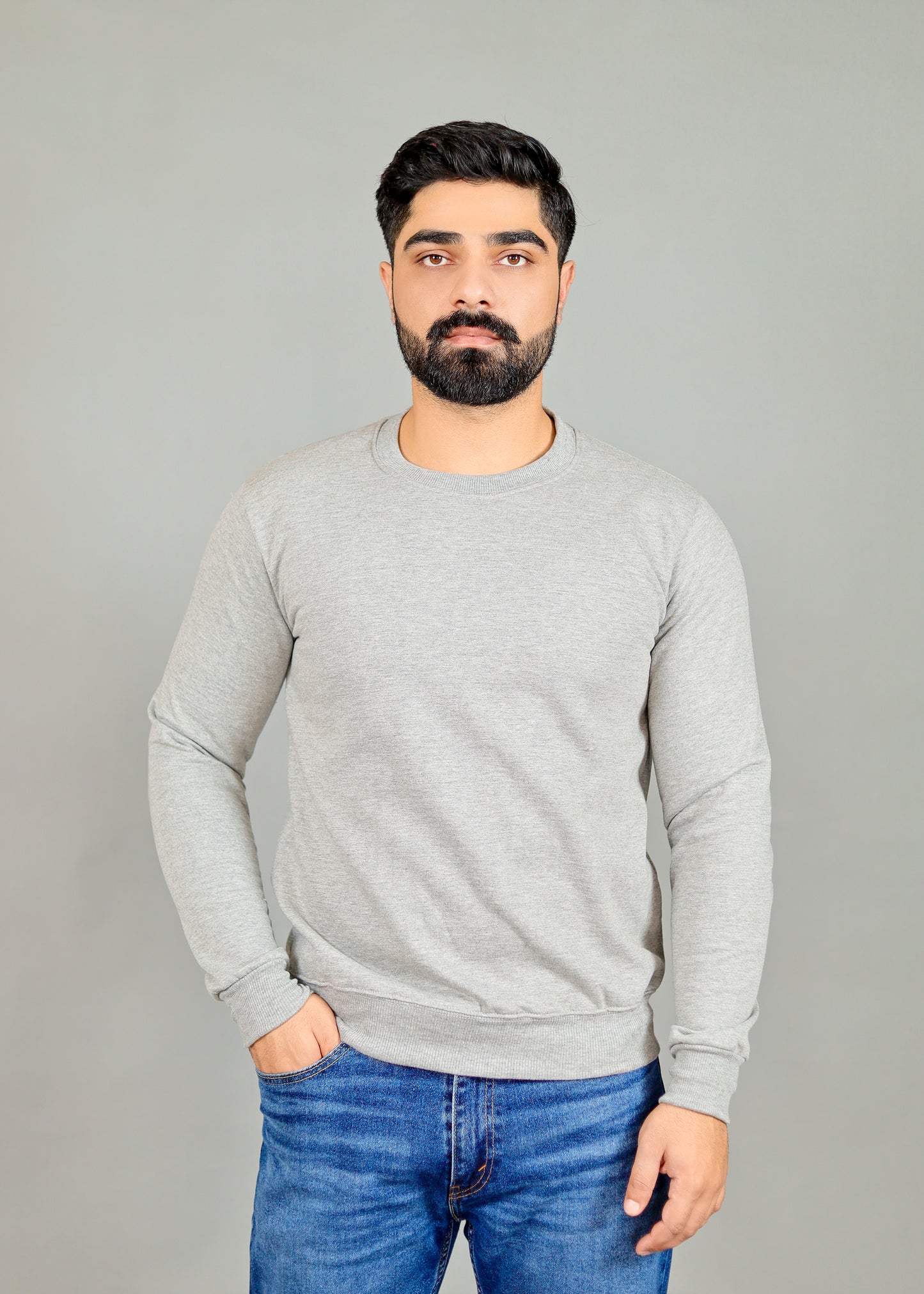 Men's Solid Grey Sweatshirt