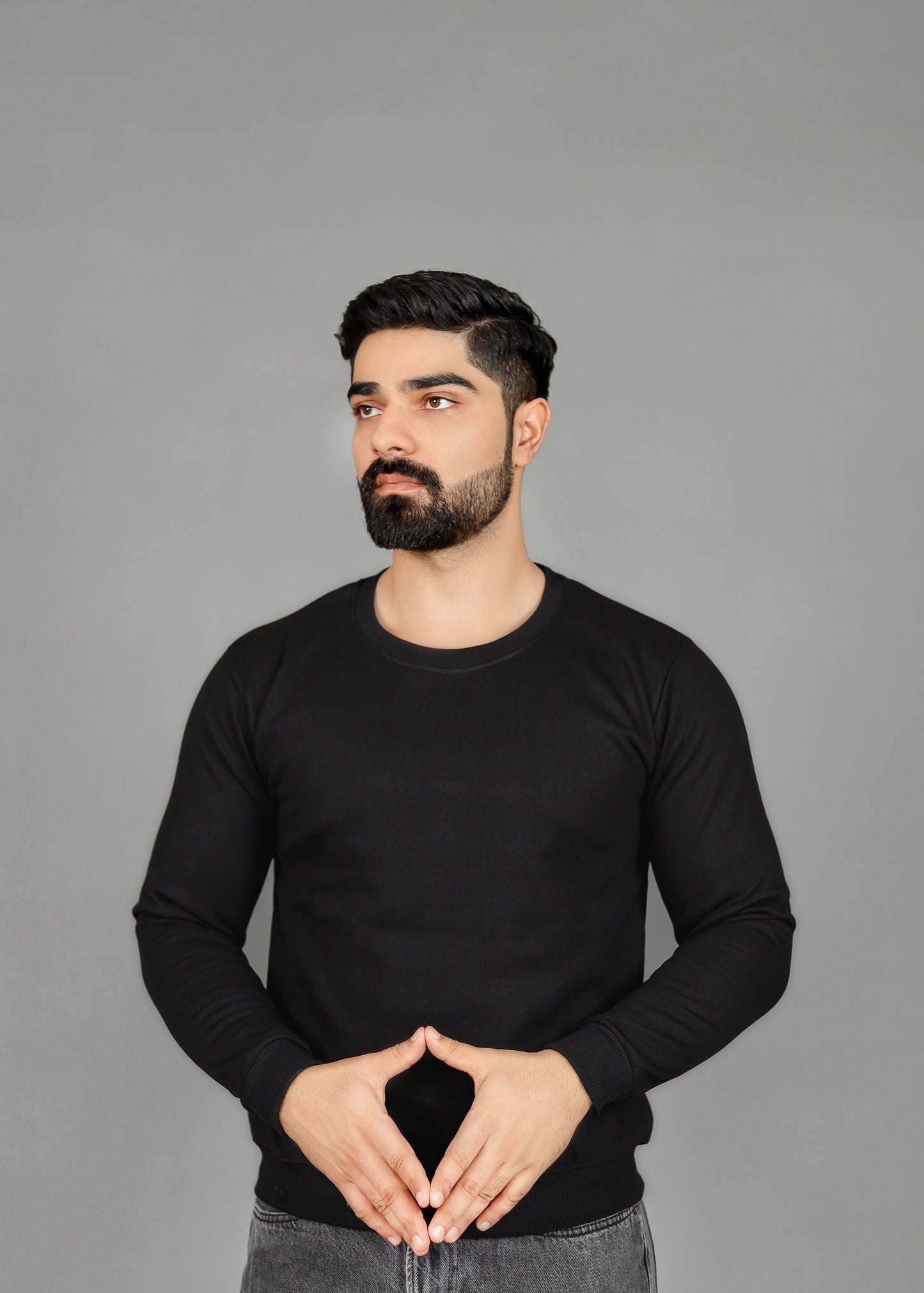 Men's Solid Black Sweatshirt