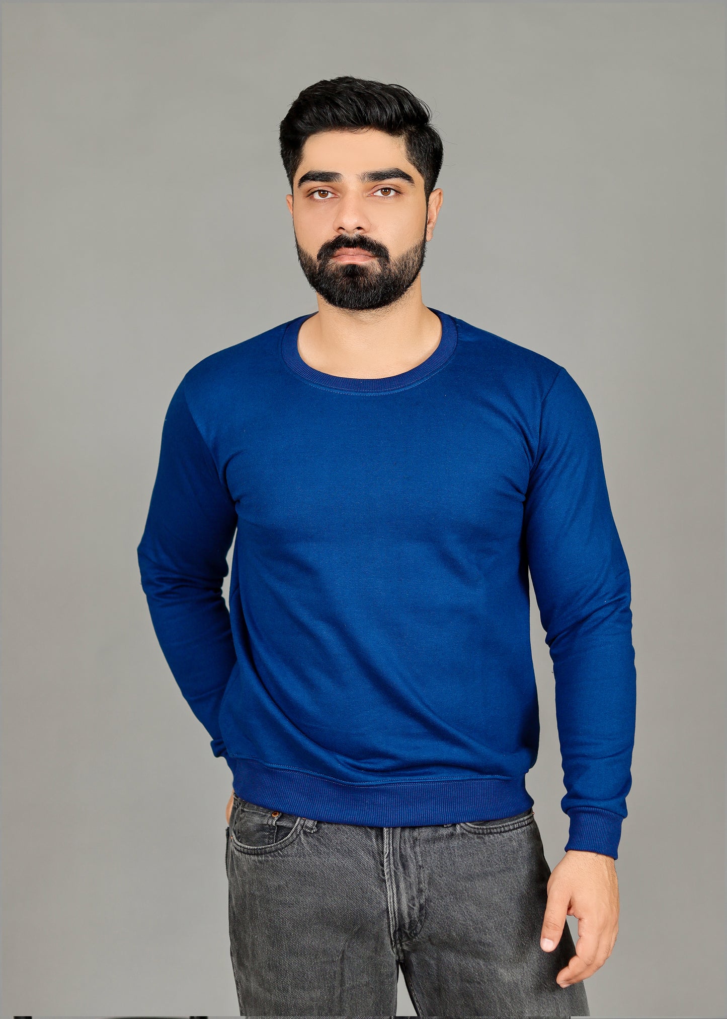 Men's Solid Navy Sweatshirt